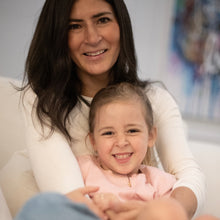 Load image into Gallery viewer, 10k Daisy Gemstone Bracelet