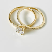 Load image into Gallery viewer, 14k Marguerite Diamond Engagement Ring