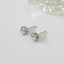 Load image into Gallery viewer, Platinum Set Lab Grown Diamond Earrings