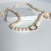 Load image into Gallery viewer, 14k Large Oval Pendant Connector