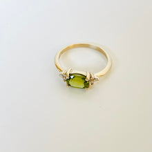 Load image into Gallery viewer, 14K Peridot East West Diamond Ring
