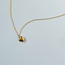 Load image into Gallery viewer, 10K Natalie Heart Necklace