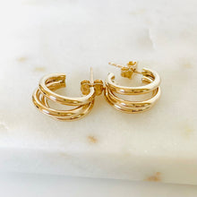 Load image into Gallery viewer, 10k Triple Twist Earrings