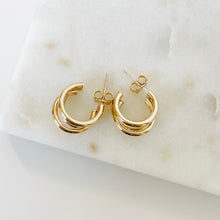 Load image into Gallery viewer, 10k Triple Twist Earrings
