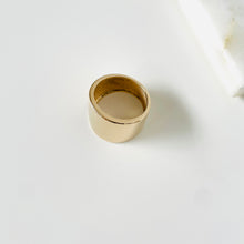 Load image into Gallery viewer, 14k Cigar Band Ring