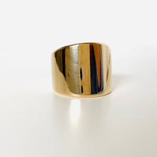Load image into Gallery viewer, 14k Cigar Band Ring