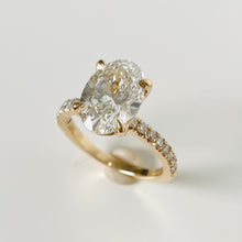 Load image into Gallery viewer, 14k Samantha Diamond Engagement Ring