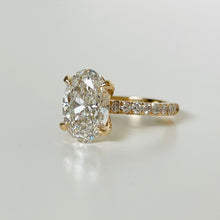 Load image into Gallery viewer, 14k Samantha Diamond Engagement Ring