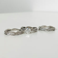 Load image into Gallery viewer, 18K Vintage Triple Engagement & Wedding Set