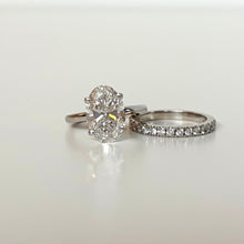 Load image into Gallery viewer, 14k White Gold Engagement Ring