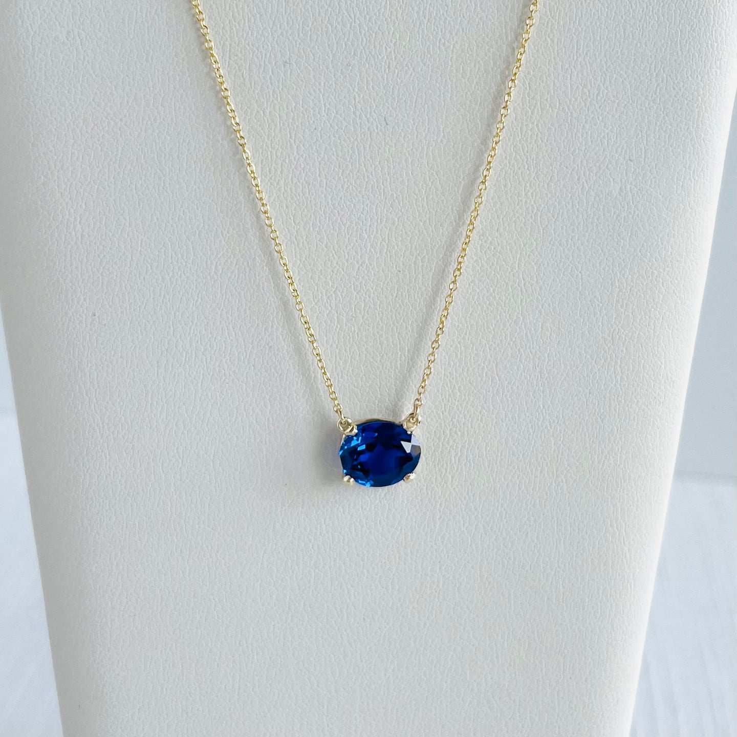 10K Forthright Oval Synthetic Sapphire Necklace
