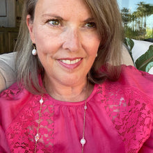 Load image into Gallery viewer, 14k Abigail Drop Pearl Earrings