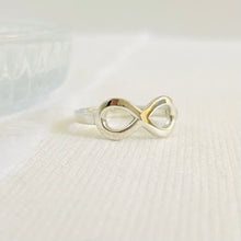 Load image into Gallery viewer, Sterling Silver Infinity Ring