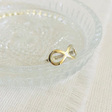 Load image into Gallery viewer, Sterling Silver Infinity Ring