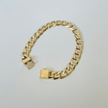 Load image into Gallery viewer, 10k Reilly Heavy Gold Bracelet
