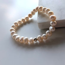 Load image into Gallery viewer, Silver Large Gemstone Stretchy Bracelet