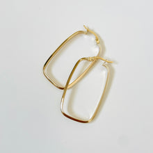 Load image into Gallery viewer, 10k Serafina Hoops