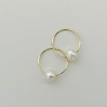 Load image into Gallery viewer, 10K Denise Endless Hoops with Pearls