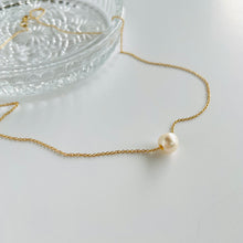 Load image into Gallery viewer, 10K Lorraine Floating Pearl Pendant