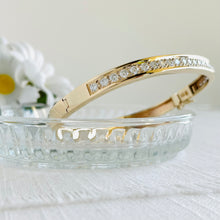 Load image into Gallery viewer, 14k Diamond Bangle Bracelet