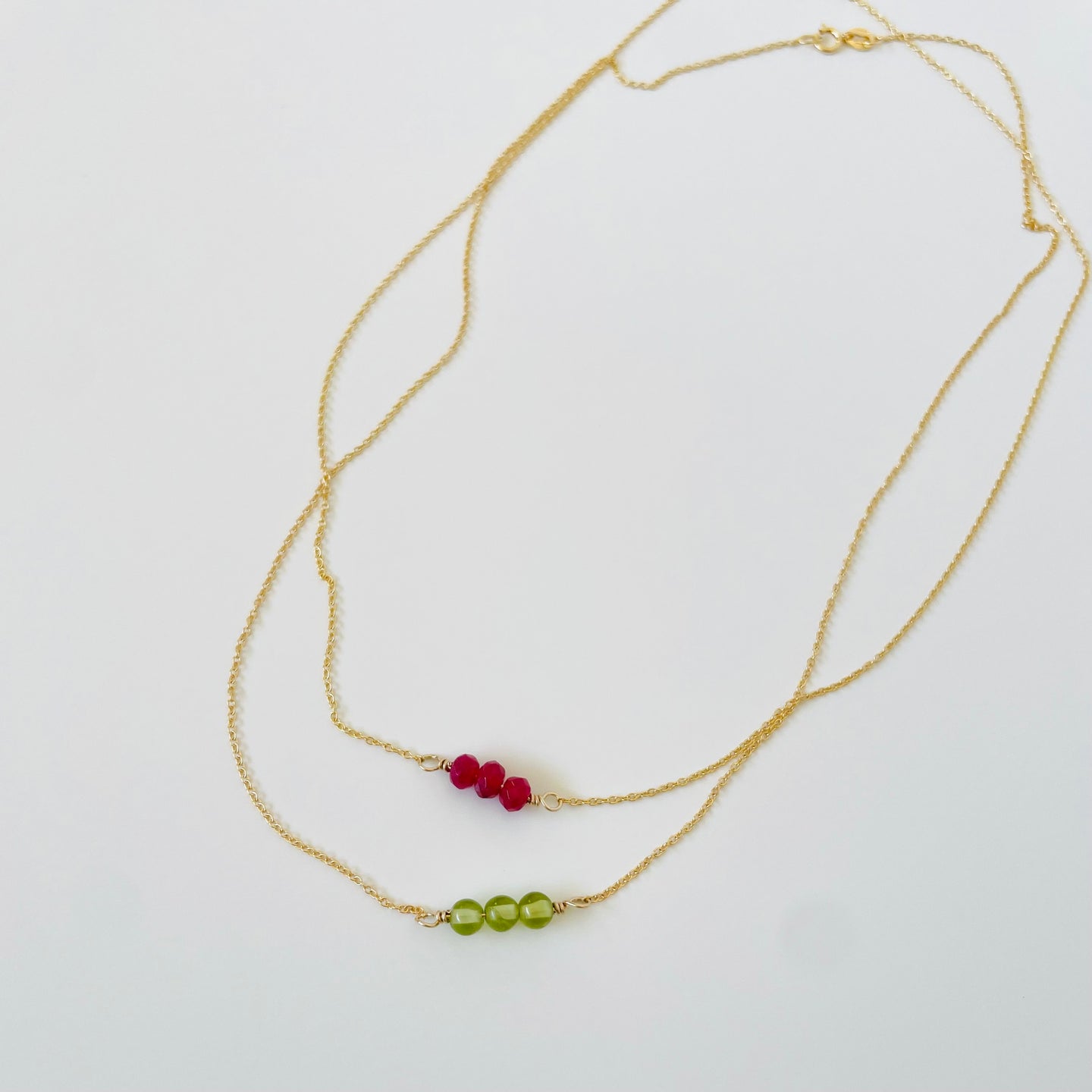10k Three Stone Necklace