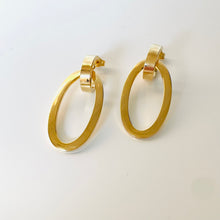 Load image into Gallery viewer, 14k Oval Door Knocker Earrings
