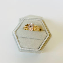 Load image into Gallery viewer, 10k Vintage Morganite Ring
