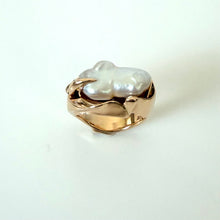 Load image into Gallery viewer, 14k Vintage Pearl Ring
