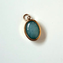 Load image into Gallery viewer, 10k Vintage Green Jadeite Pendant

