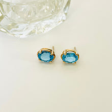 Load image into Gallery viewer, 14k Swiss Blue Topaz Studs
