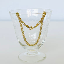 Load image into Gallery viewer, Small Curb Chain Bracelet
