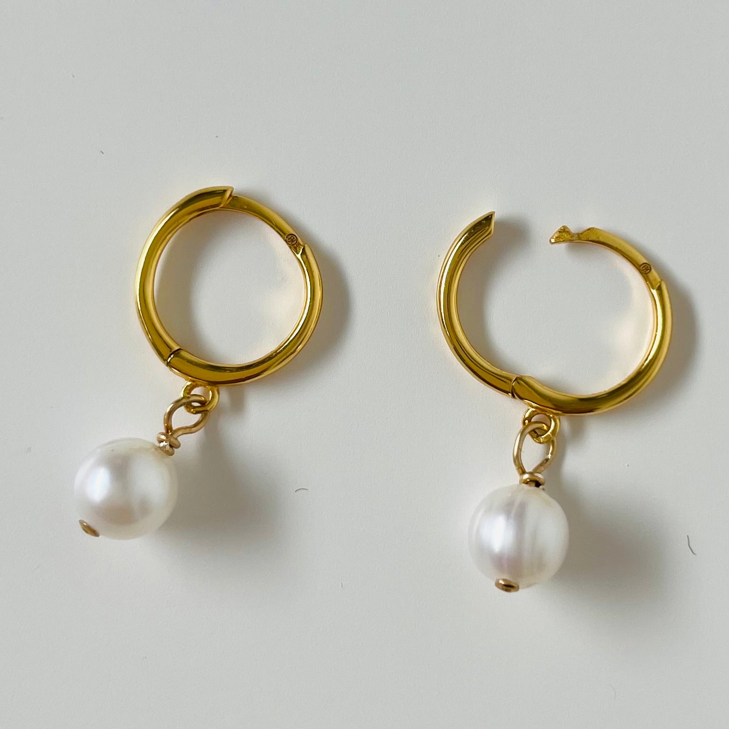 Huggies With White Pearls