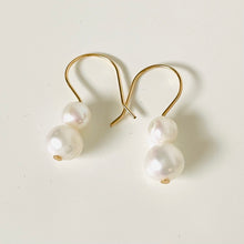 Load image into Gallery viewer, Lucero Ear Wires with Freshwater Pearls
